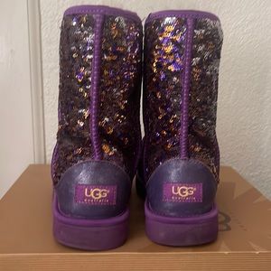 Ugg Australia classic short sparkles size 7 (women).  Purple